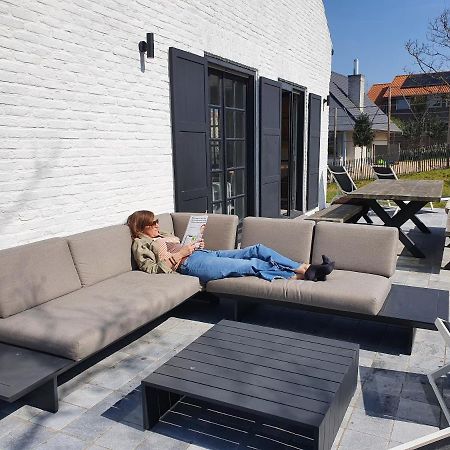Big Modern And Bright Villa Near Coast Koksijde Kültér fotó